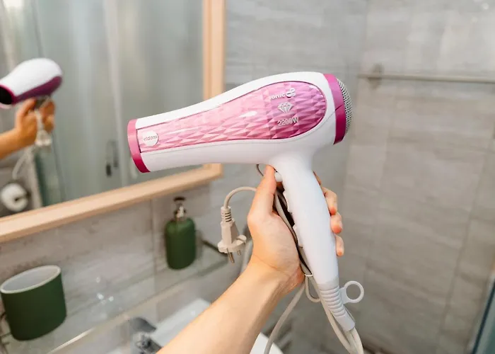 Elegant Very Berry In Center By Renters Apartamento Poznan