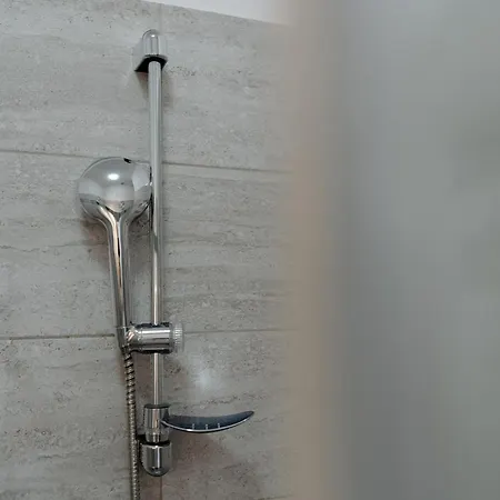 Elegant Very Berry In Center By Renters Апартаменти Познань