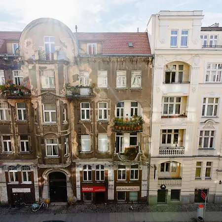 Apartament Elegant Very Berry In Center By Renters